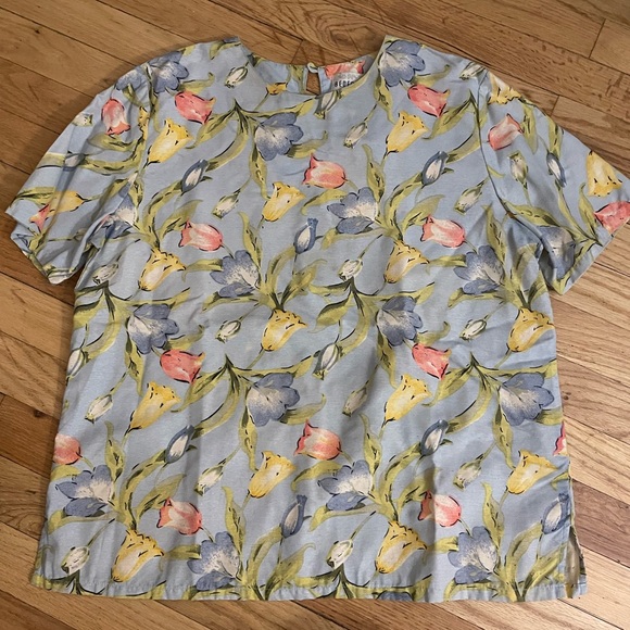 Vintage Floral Short Sleeve Top - Picture 1 of 3